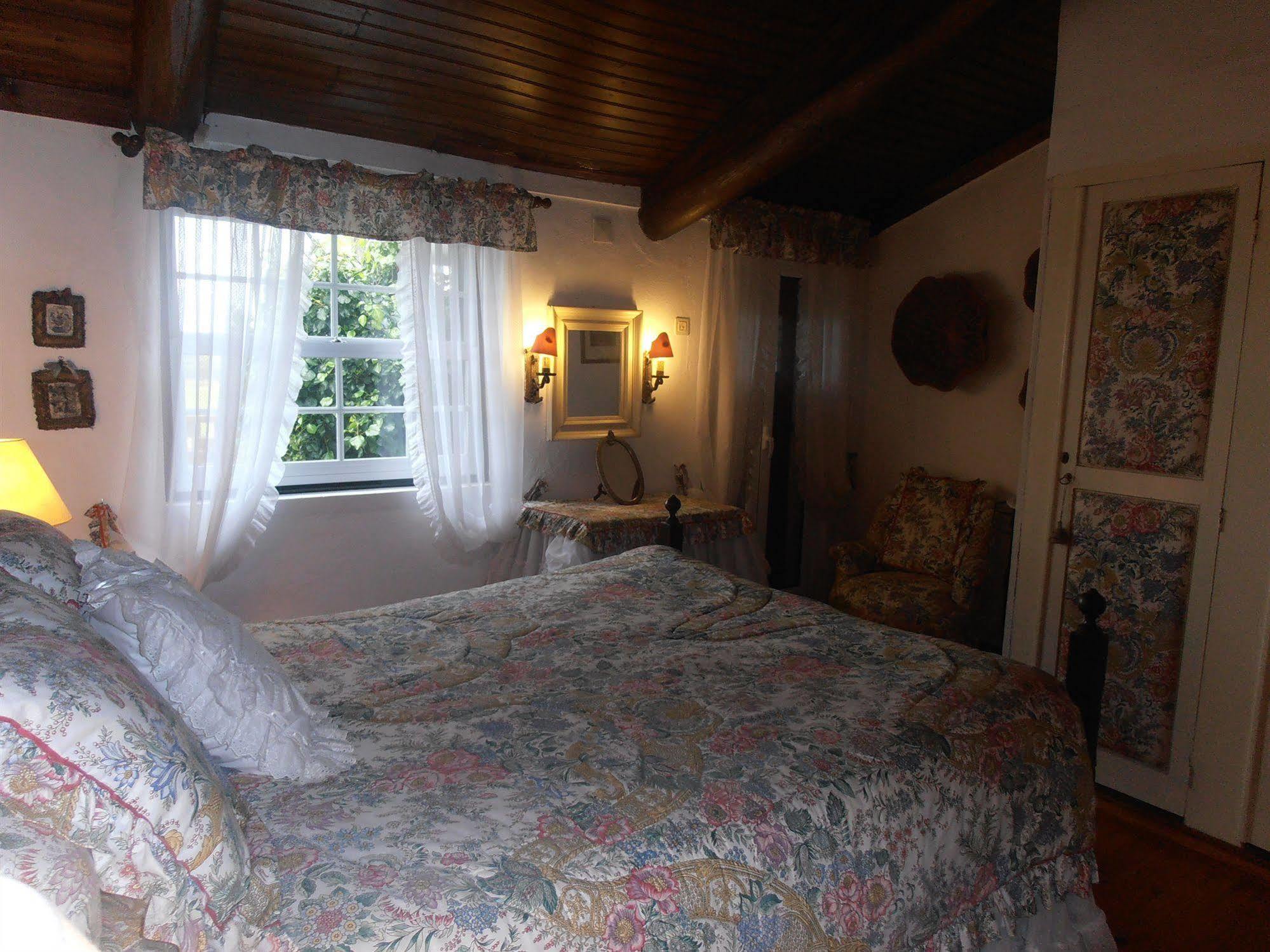 Quinta Do Casalinho Guest House Almeirim Exterior foto